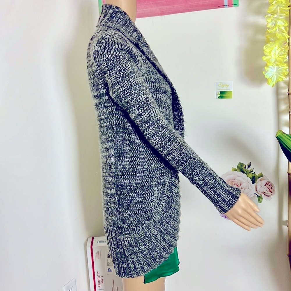 Express cardigan - Picture 2 of 7
